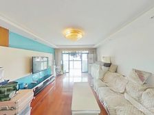 电梯5房,超大阁楼和露台,这么大想都不敢想,200平的实用