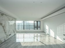 中海悦府 精装修四房 新计容 户型方正 厨卫全明