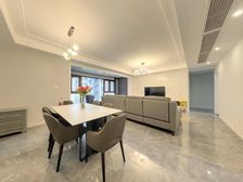 人居东湖长岛 南北通透,中间楼层,装修保养好,没住过人