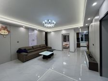 多层楼 精装修 康泽园南区 一梯两户 拎包入住 停车方便