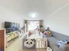 长阳新苑 新出两房 真实在售 房东专属委托 看房都方便