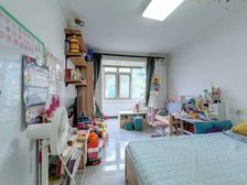 新上鲁谷北重西厂诚心出售