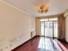 (买房零拥)鲁谷路74号院 三室 南北 全明格局 近地铁