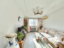 教师村 河西一片 三室 房型方正 产权清晰 诚意出售看房方便