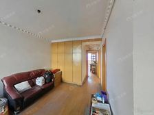 真光第四小区 2室1厅1卫 简装修 318万元