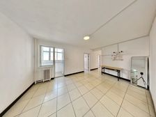 新华街五里东南朝向3居1卫带靠谱出售