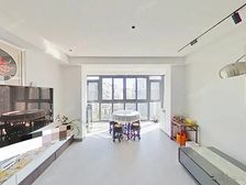 星河世纪城 5室3厅3卫 精装修 1350万元