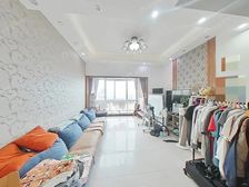 中星海上名庭 4室2厅2卫 精装修 1180万元