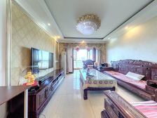 长滩壹号 4室2厅 南 北