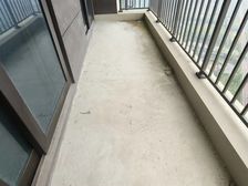 满二年中高层前后无遮挡,三房两卫视野开阔随时看房