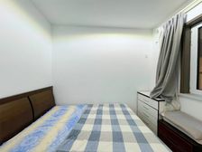 鲁山道 满五 次新房 正规商品房 楼层好 正南朝向