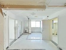 嘉秀新苑 1室1厅1卫 精装修 270万元 61.8平米