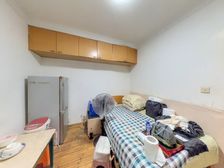 近地铁,低楼层,满五税费少,位置好,看房方便