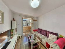 中.介.费.0.5个点 莹华里 精装两室 2楼 价位可议