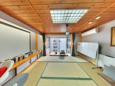 冠城花园二期 青二书包 精装修 带家具家电户型方正且朝南