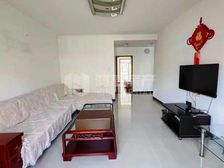 红谷世纪花园B区 通透三房 交通便捷 出门地铁口 中间楼层