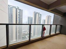 新力东园 4室2厅2卫 精装修 108万元 141平米