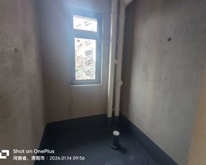 东花坛,中州路旁,地铁口,2025年新房,3室2厅.单价7千