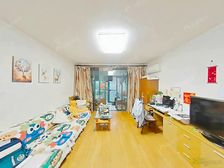 幸福小镇 2室2厅1卫 精装修 418万元