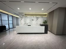 亦庄地铁口新出 业主出租整层550平精装带家具可注册随时看