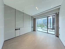 113户型有密码随时看 凤鸣云翠定品质交付,泳池会所健身房