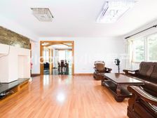 罗马假日花园 购物方便 商品住宅 带电梯 近医院