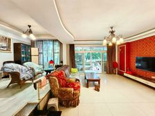 改善四房双卫!出门就是包包,旁边还有轻轨站!