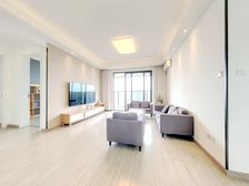 首开龙湖紫宸二组团精装修,可拎包入住,楼层好采光好