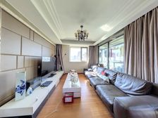 瑞虹新城璟庭 3室2厅 142.77平