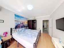 核心内环内,房改售房,中间楼层,93年房龄,一梯三户,好出租