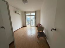 此房三天必卖 小区大户型不多见 中间楼层 配套齐全 有规划!