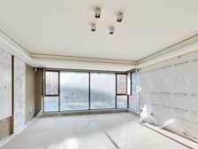  Linhe Community sold Guanjingjia Beilonghu western-style houses in a rush, but the hardbound houses were not occupied and only sold for 5.03 million yuan