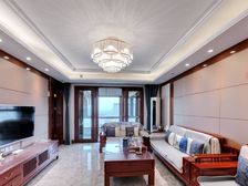  60W less urgent sales and fine decoration, you can carry your bags and move in, with a good view and good lighting