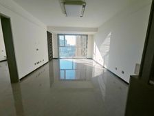 乐凯书包万博附近新交房电梯房大落地窗,三室两厅两卫中间楼层