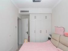 电梯已加装!精装修,送家具家电!全明户型 带一个固定车位