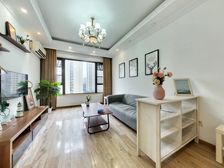 荣盛香榭兰庭 东客站地铁口300米精装套二采光好朝南拎包入住