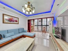 东方新城二期 东站旁,套二户型方正、视野采光好,近地铁