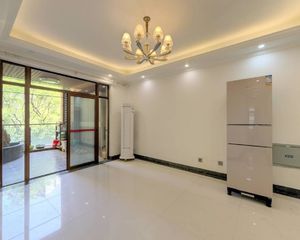 龙城1号 3室2厅 东南