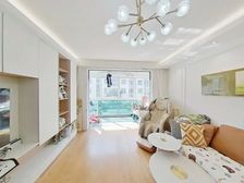 楼层好 商业配套成熟 密度低 出行方便 环境优美 近地铁