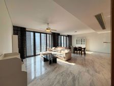 湖畔真实挂牌,紧邻德法 ,景观楼层,3开间朝南,全落地窗设计