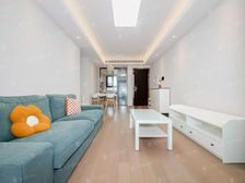 产权清晰 中间楼层 双卫格局 出行方便 有电梯 医疗配套成熟