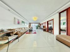 创新路2号院 大平层 五居室 259.88平 960万可议