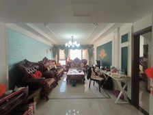 盛世香榭里 商圈成熟 南北通透 中间楼层采光好 双卫生间