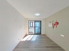 金海华城悦虹雅苑 73.13平2居 南北向简装修 方便看房