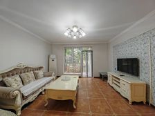 步行5到植物园 一楼带院 维多利亚夏郡精装 不临街 南北