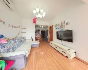 光华逸家 3室1厅 西