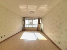 星海花园,电梯洋房两卫金城 二中公摊少采光好