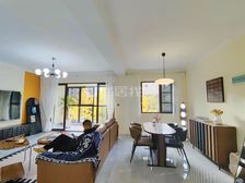 中铁逸都E区精装修电梯 精装修关门卖 带车位 近地铁口