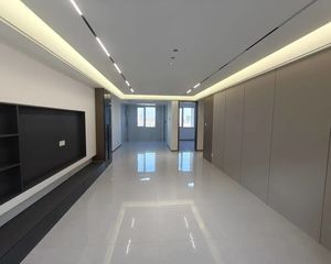 中景·左岸香颂 125平3居 南向简装修 着急出售