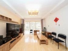 联洋花园 4室2厅2卫 简装修 1100万元